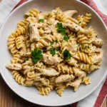 Crockpot Garlic Parmesan Chicken Pasta